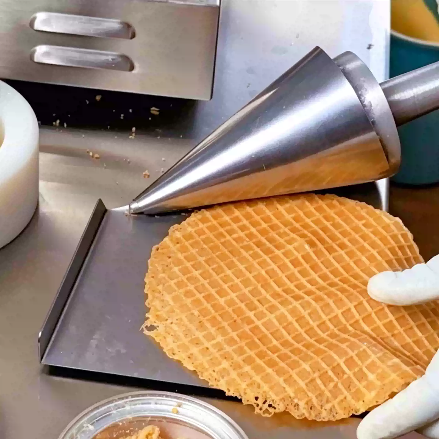 Manual Ice Cream Cone Maker Wa - Waffle Cone Maker recension och pris